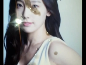 Kim Tae-yoons solo performance in the Nature Republic commercial