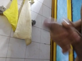 A big cocked solo masturbator on webcam