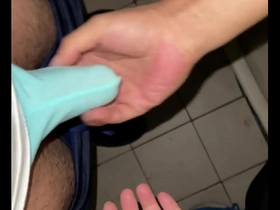 I gave a busy hitchhiker a hand job and he cum on me.