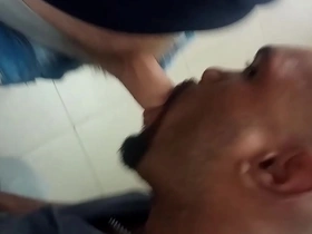 Married man has bathroom tryst with black guy