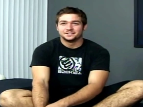 Gay doctor enjoys eating cum and anal in gloryhole action