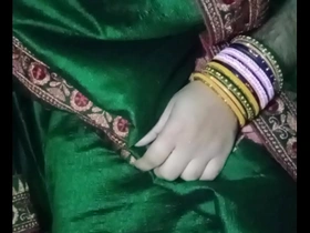 Gaurisissy, an Indian gay crossdresser wears a green saree and feels sexy.