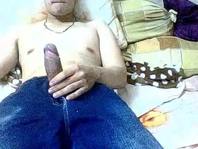 Asian webcam star masturbates on webcam.