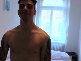 Young gay pays for sex - Czech Hunter 530